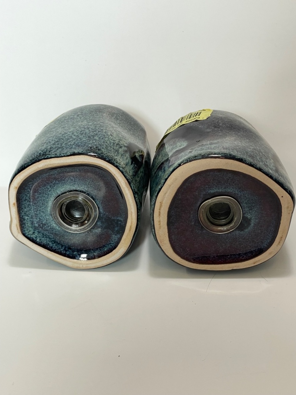 Brand New Artisan Ceramic Salt & Pepper Shakers - Teal Crackle Glaze - Picture 5 of 11